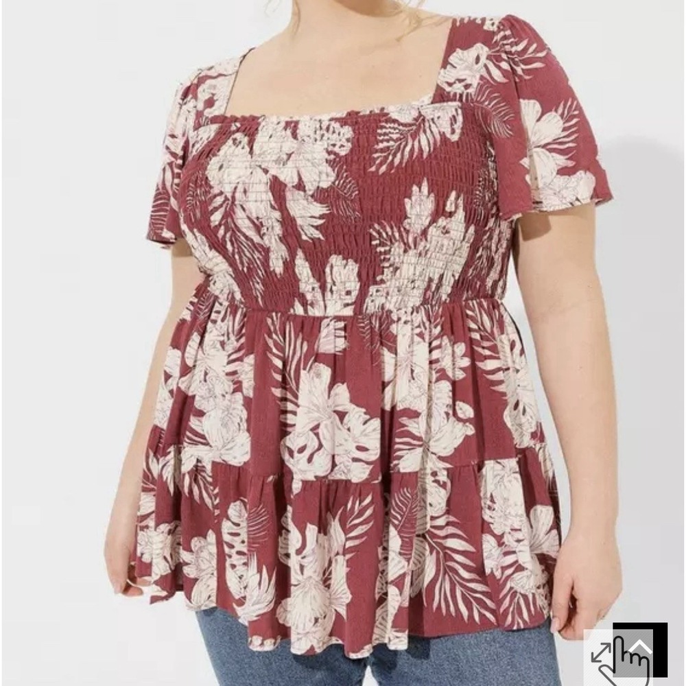 Torrid Womens‎ Babydoll Smocked Floral Blouse Top Short Sleeve Size 3 22/24 Red